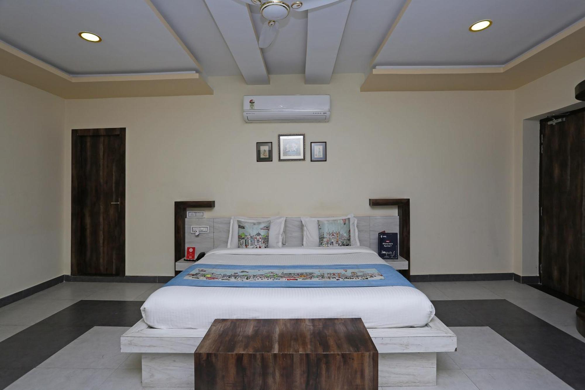 Collection O Greenland Udaipur Extérieur photo