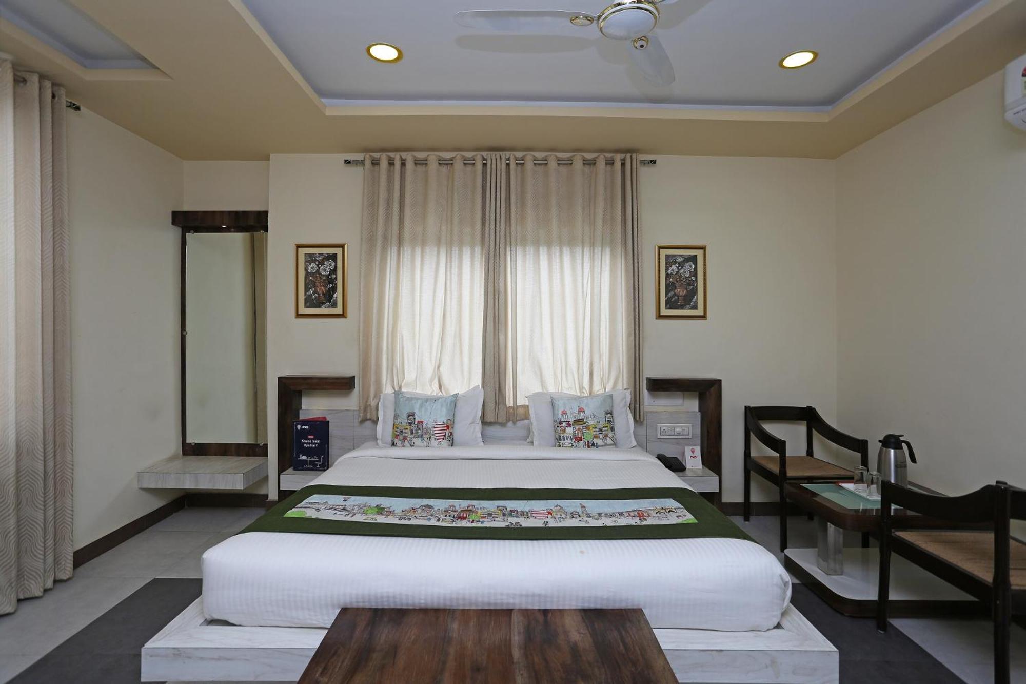 Collection O Greenland Udaipur Extérieur photo